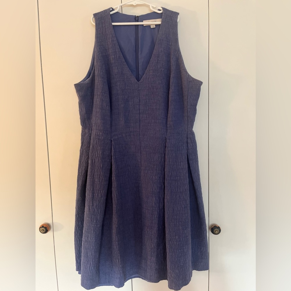 Beautiful periwinkle blue Loft dress size 10